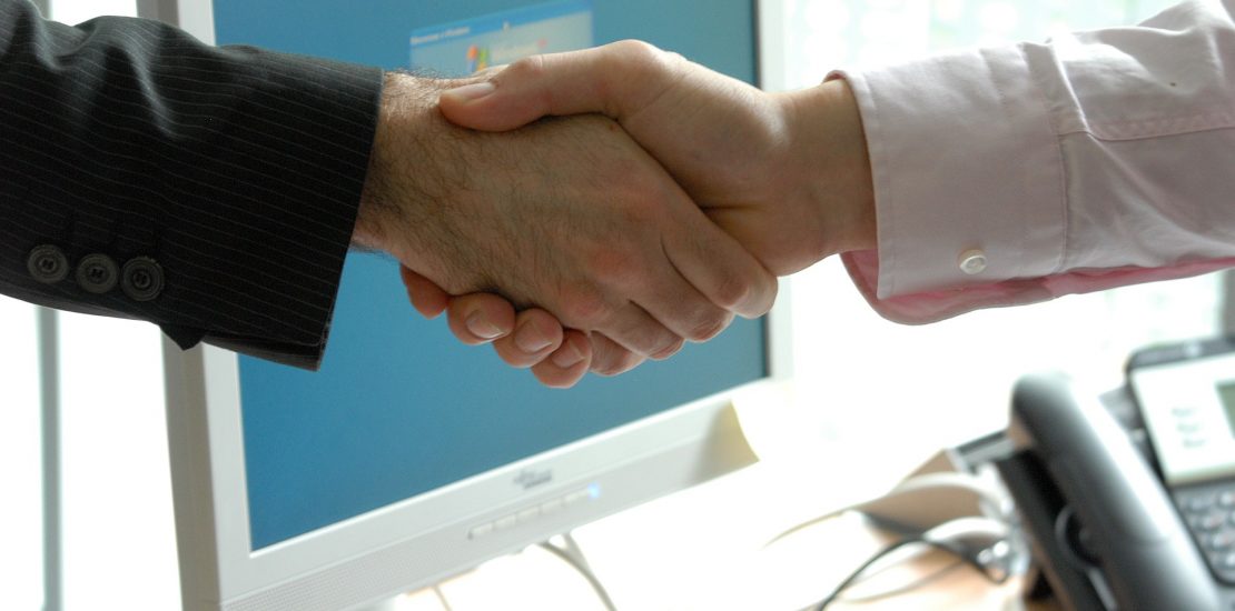 handshake-440959_1920 handshake-440959_1920