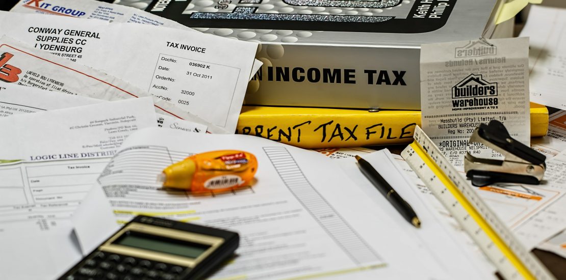 income-tax-491626_1920 income-tax-491626_1920
